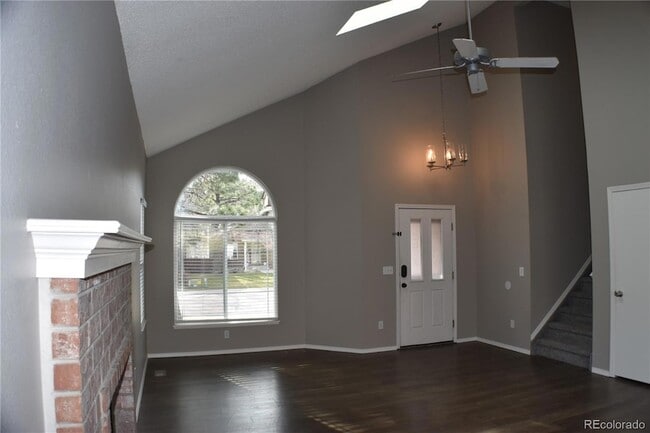 Building Photo - 952 Dancing Horse Dr