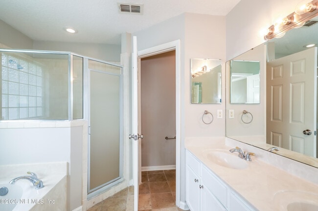 Building Photo - 991 Ashton Cove Terrace