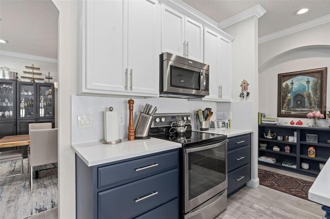 Building Photo - 10063 Baywater Breeze Dr