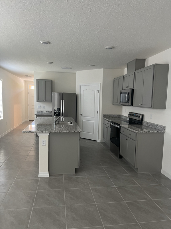 Building Photo - 2642 Angel Falls Dr
