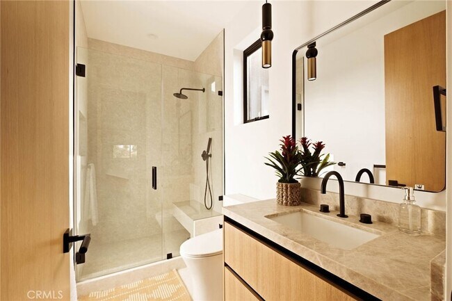 Building Photo - 3962 Alla Rd