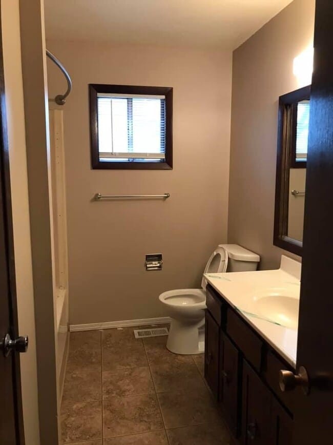 Building Photo - Spacious  House with Detached Garage & Finished Basement