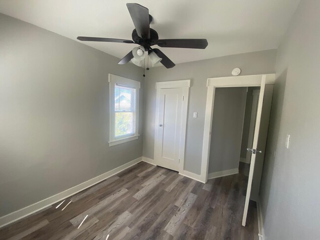 Interior Photo - 323 Hermosa Ave.