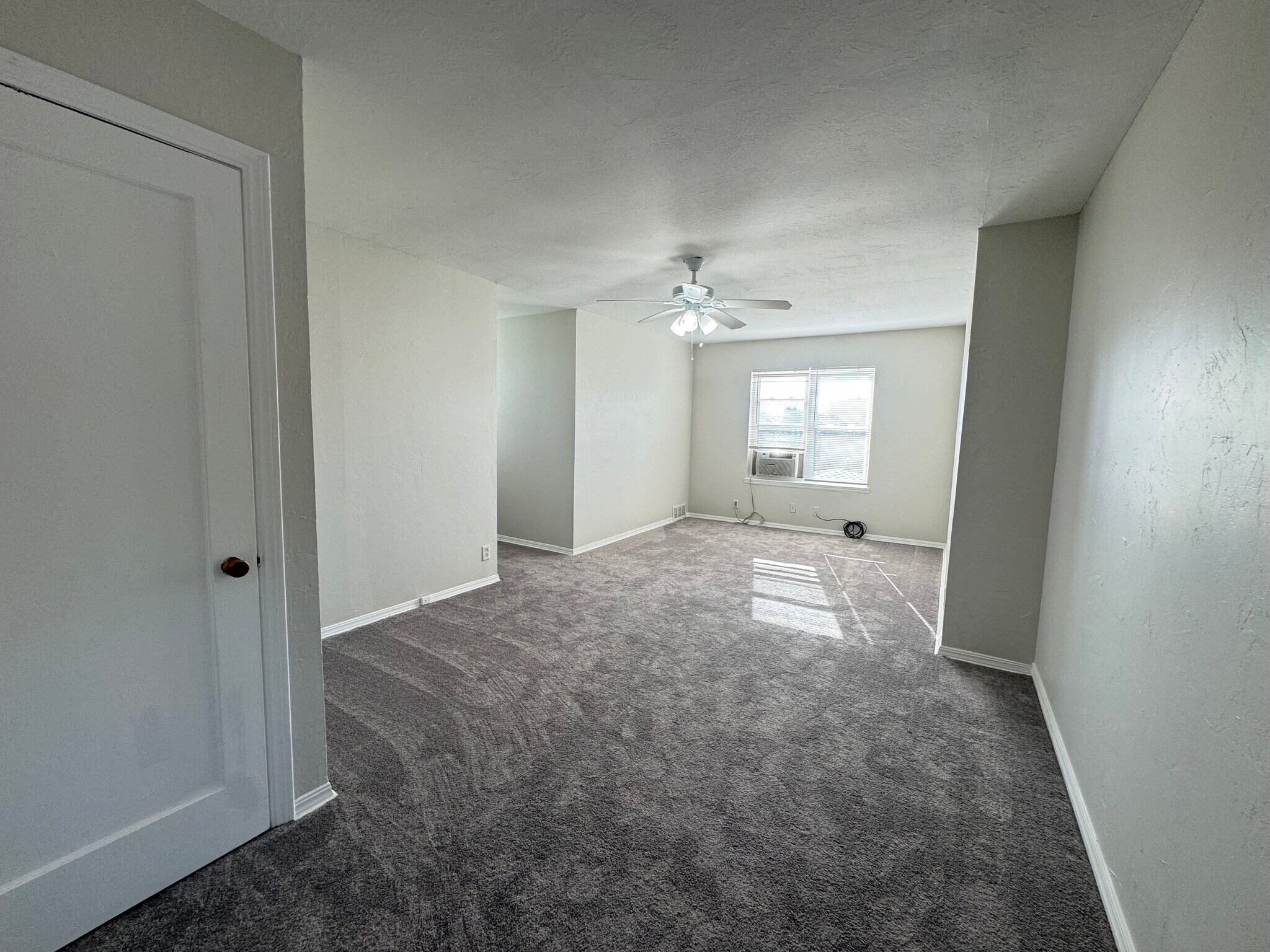 Building Photo - 6007 NW 32nd St