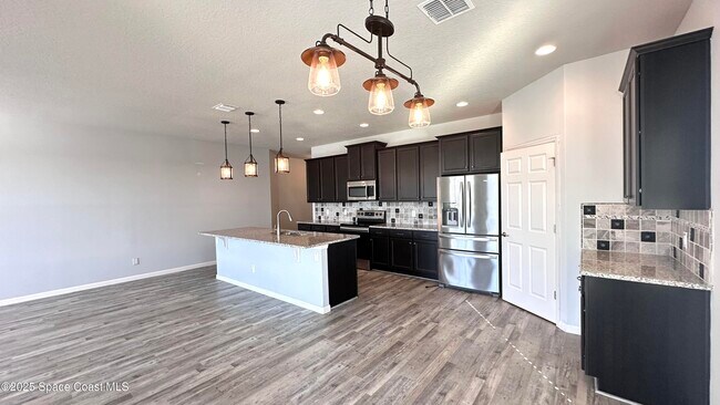 Building Photo - 4477 Trovita Cir