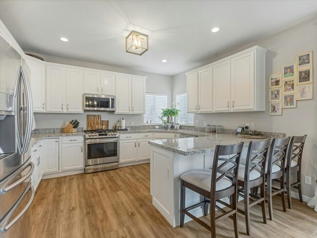 Building Photo - 11914 N Apollo Way