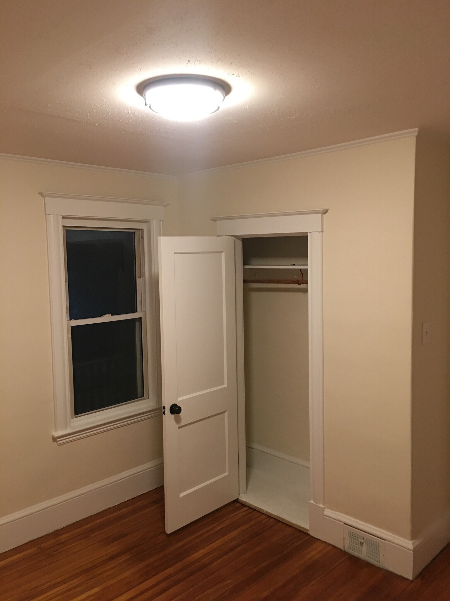 Bedroom 2 - 14 Porter St