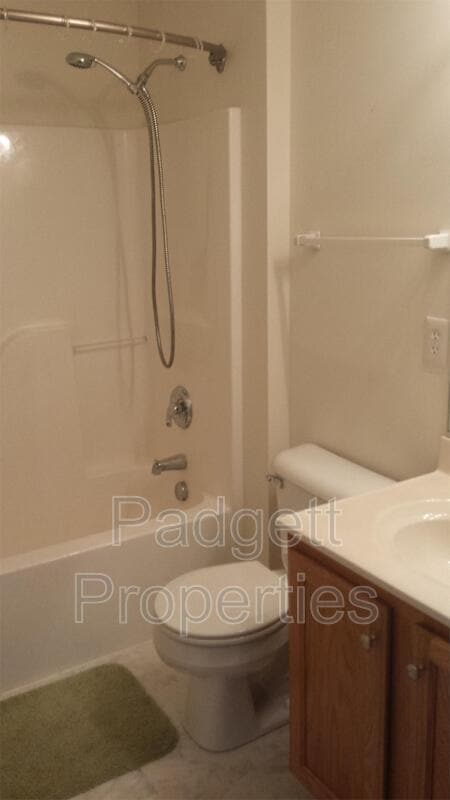 Building Photo - 4321 Meredith Creek Dr