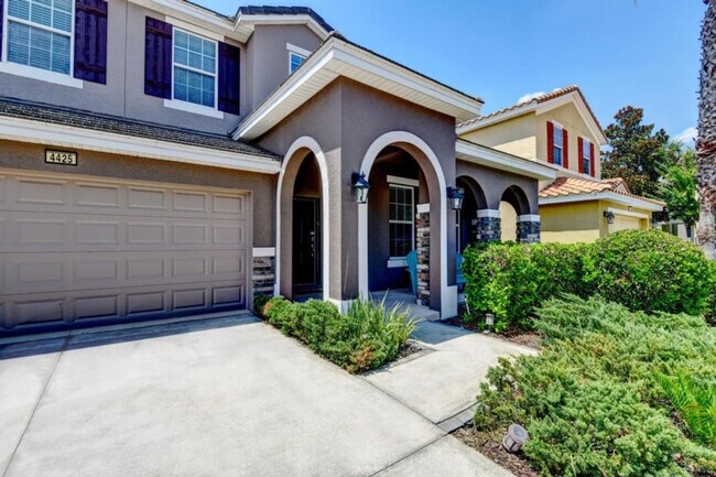 Building Photo - 4425 Acorn Ct