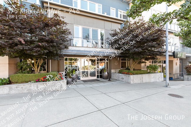 Building Photo - 375 Kirkland Ave