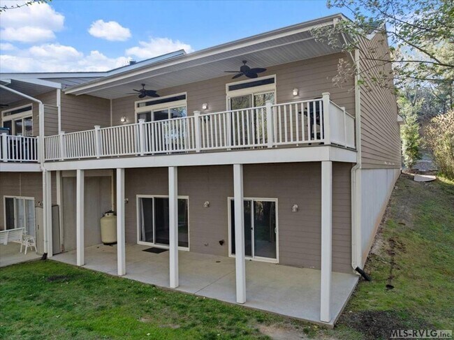 Building Photo - 164 Sandy Cove Dr