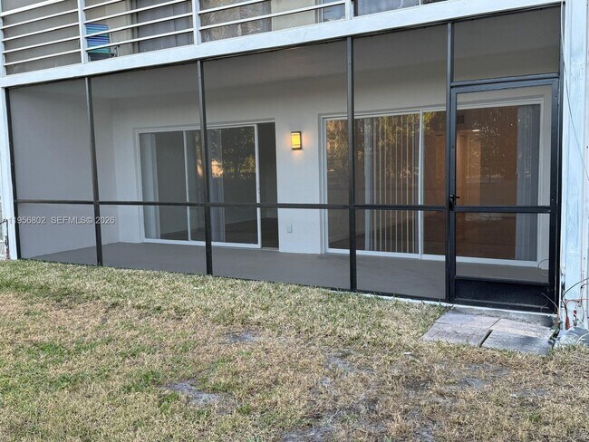 Building Photo - 400 Waterway Dr S