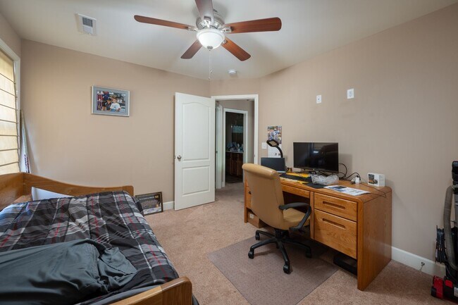 Building Photo - **WELL MAINTAINED, 2016-BUILT HOME IN DESIRABLE BELLE ARBOR NEIGHBORHOOD**