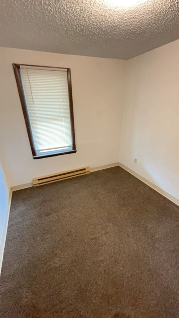 Building Photo - PRICE REDUCED + $500 OFF Firtst Months rent = Leasing Win!
