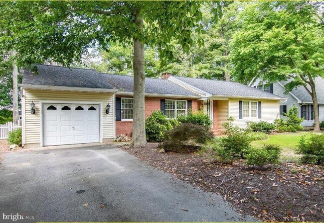 Building Photo - 29181 Pin Oak Way