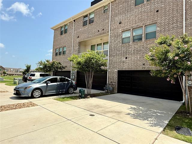 Building Photo - 2741 Levee Ln