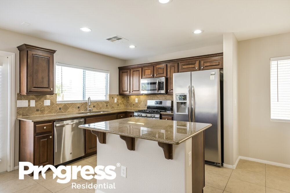 Building Photo - 6528 Blessed Thistle Ave