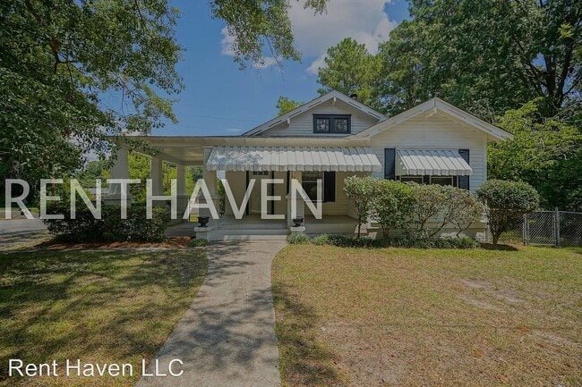 Building Photo - 4520 Colonial Dr