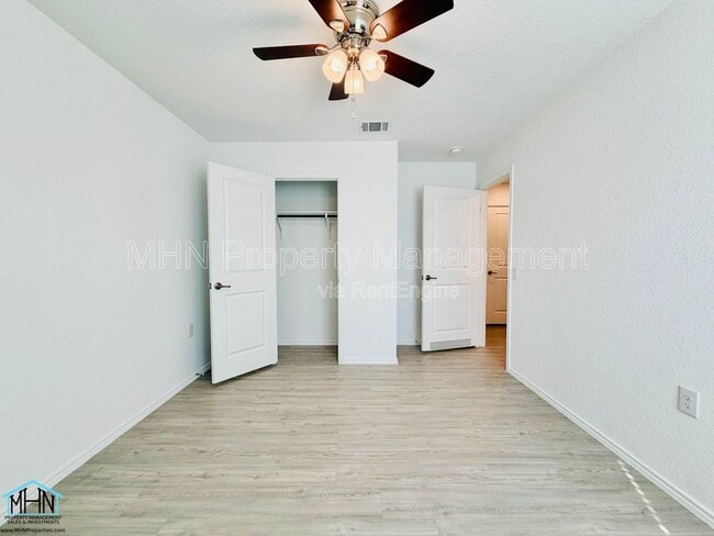 Building Photo - 10154 Asta Trl