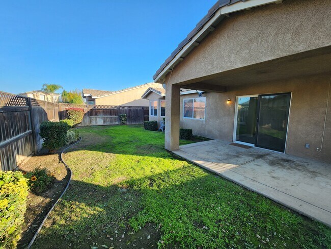 Building Photo - 11710 Walderi St