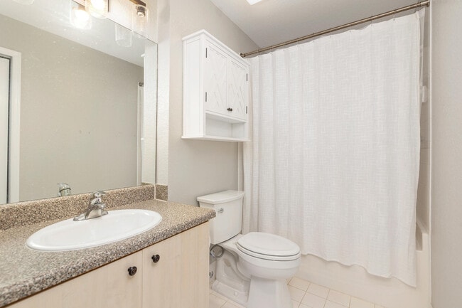 Building Photo - 1801 N Flagler Dr