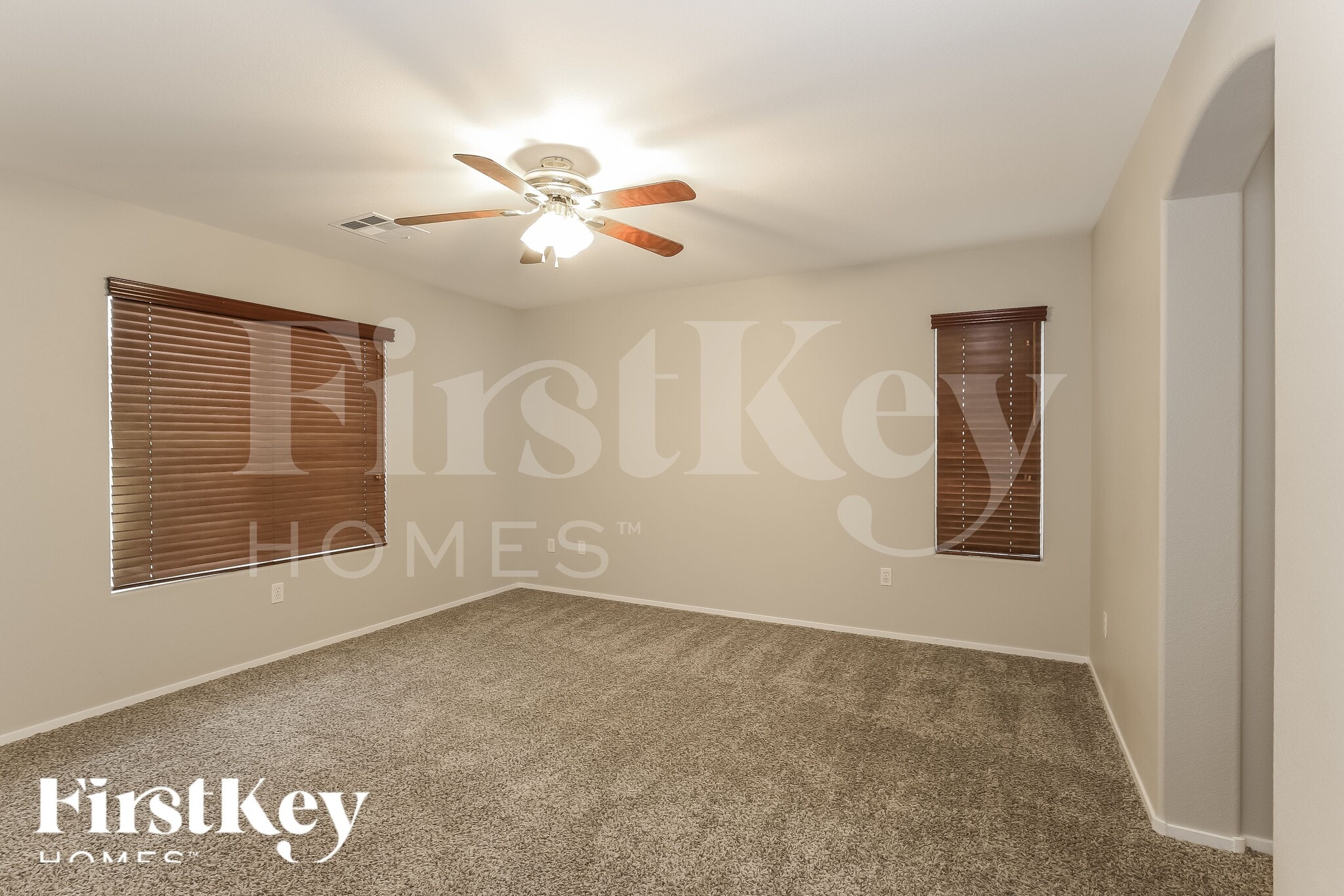 Building Photo - 1031 Dawn Valley Dr