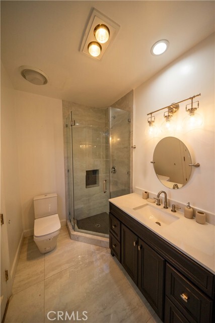 Building Photo - 17437 Oak Creek Ct