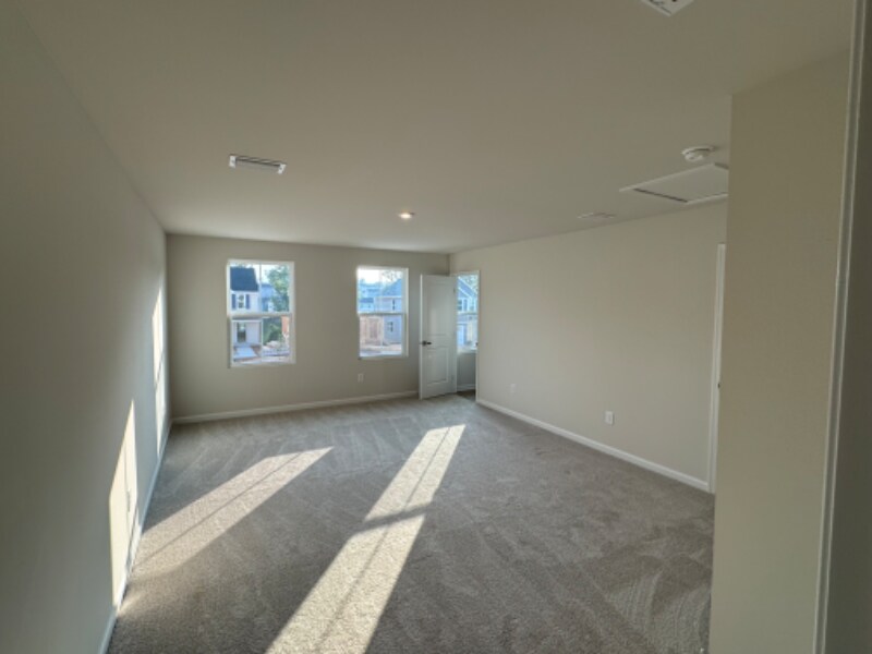 Building Photo - 117 Grv Hl Ter