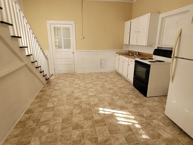 Building Photo - churc221