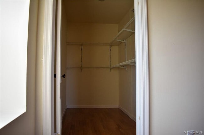 Building Photo - 63 Orchard St