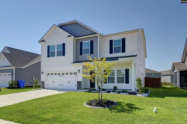 Building Photo - 728 Bustling Br Ln
