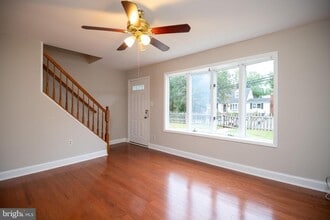 Building Photo - 839 Clifton Ave