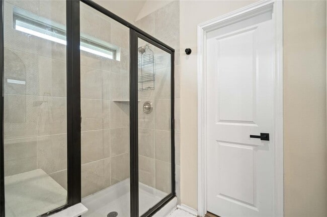 Building Photo - 5042 Chestnut Orch Dr