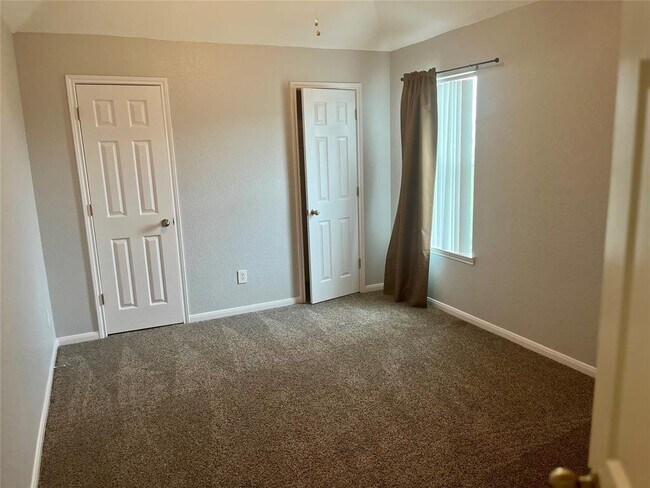 Building Photo - 24938 Mason Trail Dr
