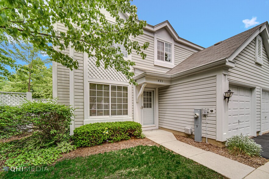 Building Photo - 425 Monmouth Ct