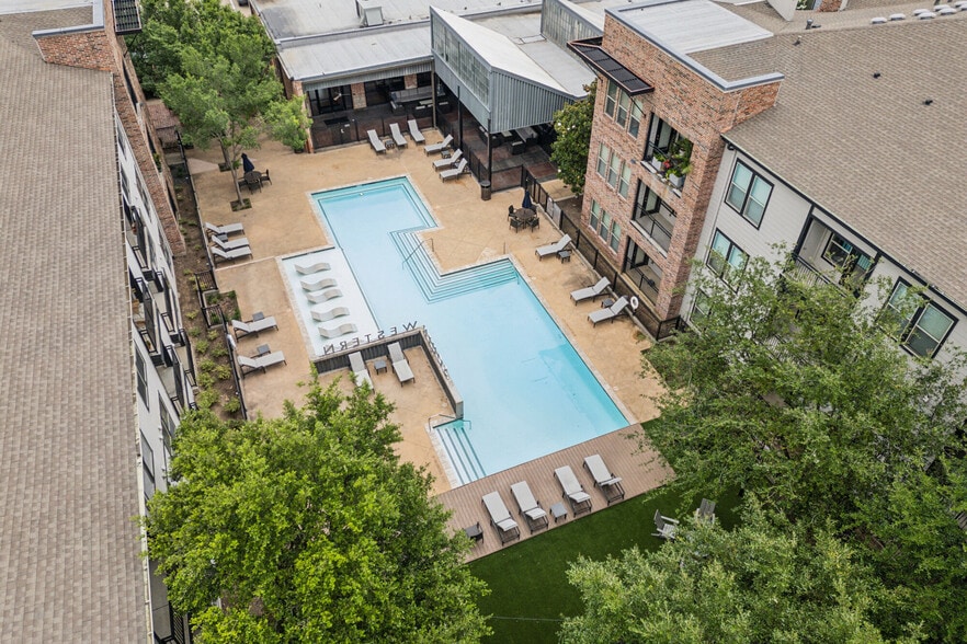 Primary Photo - The Southwestern