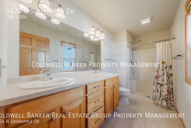 Building Photo - 4824 Sourapple Dr