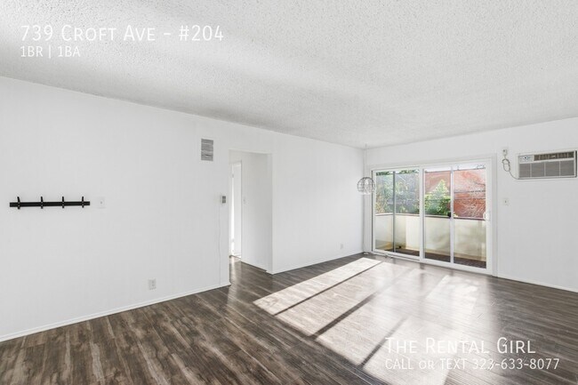 Building Photo - 739 Croft Ave