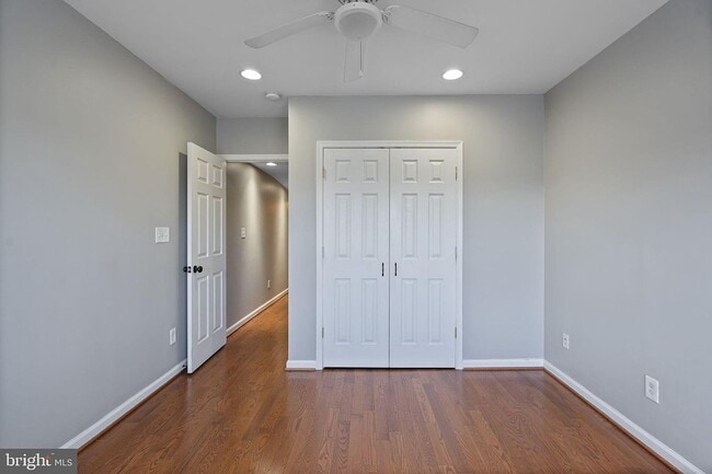 Building Photo - 764 Ramsay St