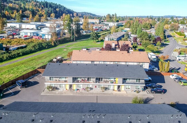 Building Photo - The Arbors in Pacific