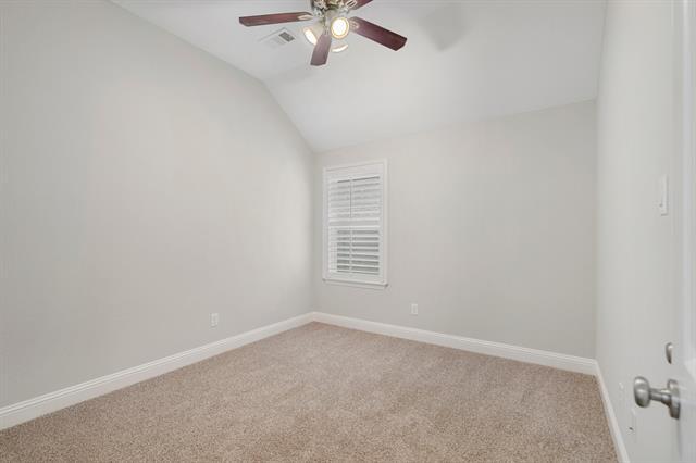 Building Photo - 232 Lilypad Bend