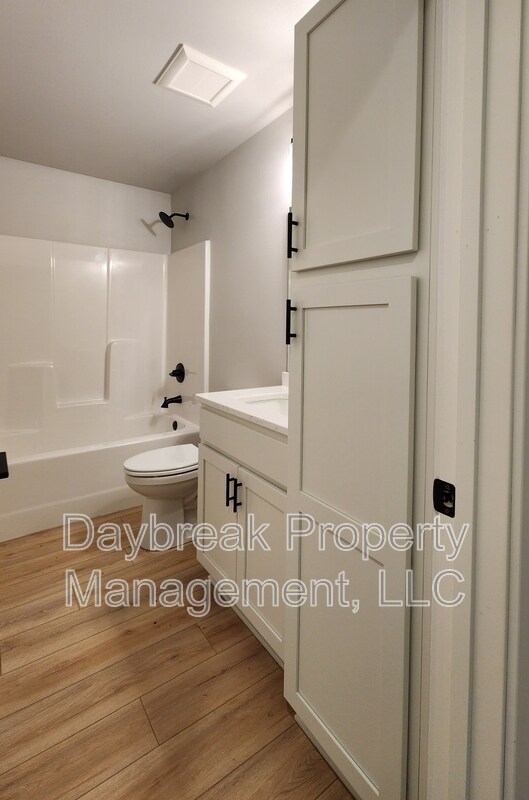 Building Photo - 6728 66th Ave S