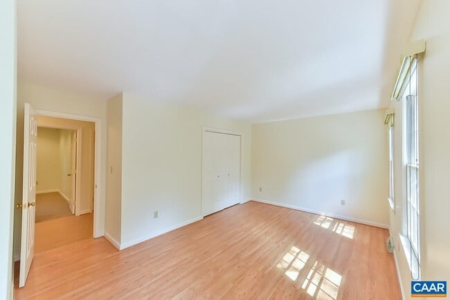 Building Photo - 1012 Wildmere Pl