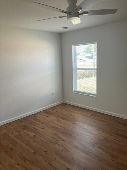 Building Photo - 1084 Haven Pl