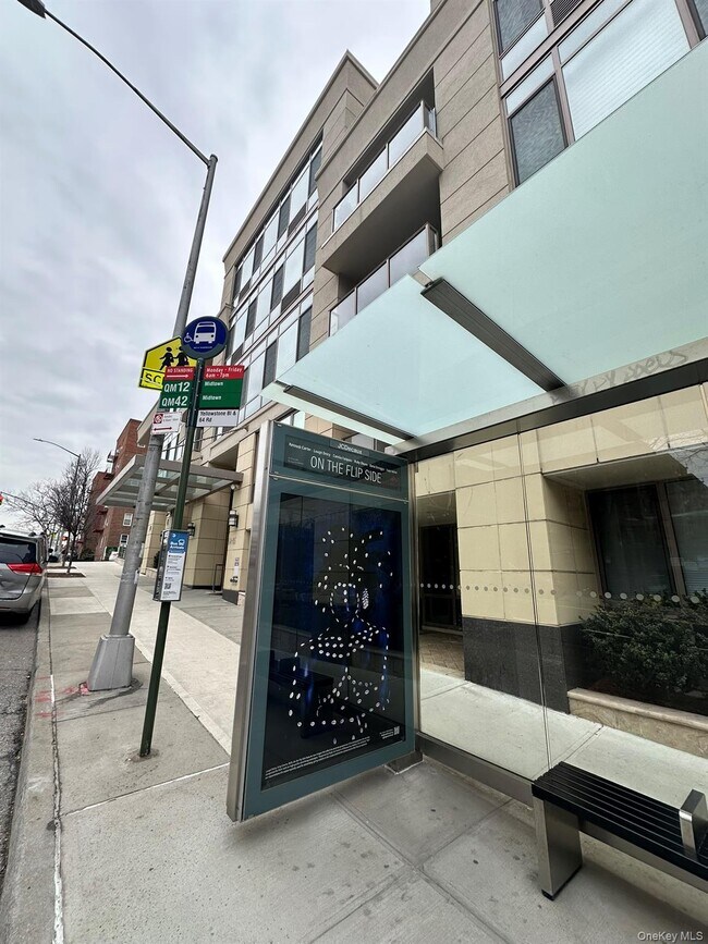 Building Photo - 64-05 Yellowstone Blvd