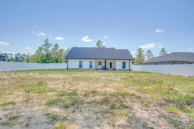 Building Photo - 9861 Shangri La West Rd
