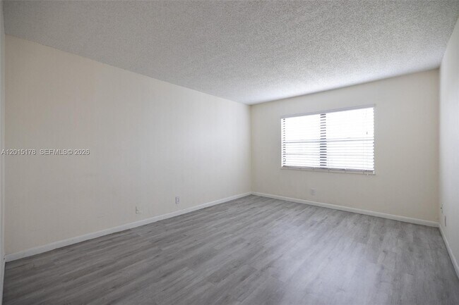 Building Photo - 9235 SW 8th St