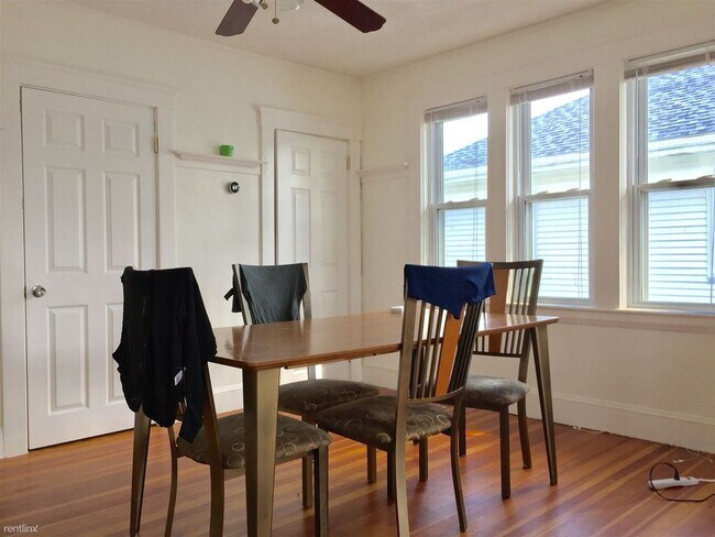 Building Photo - 87 Fiske St