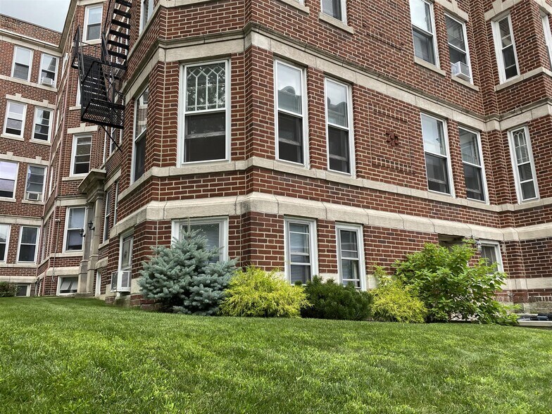 Building Photo - 331 Harvard St