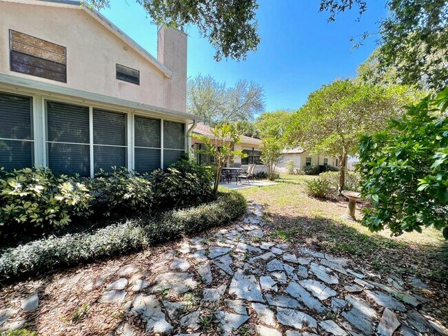 Building Photo - 2124 Rivers Edge Ct